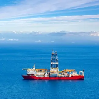 A deepwater rig equipped with Workstrings's 4” CT-M™ 39 and 2 7/8” CT-M™ 26 drill pipes